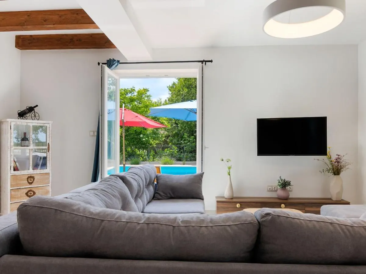 Quaint Holiday Home Near Buzet With Terrace